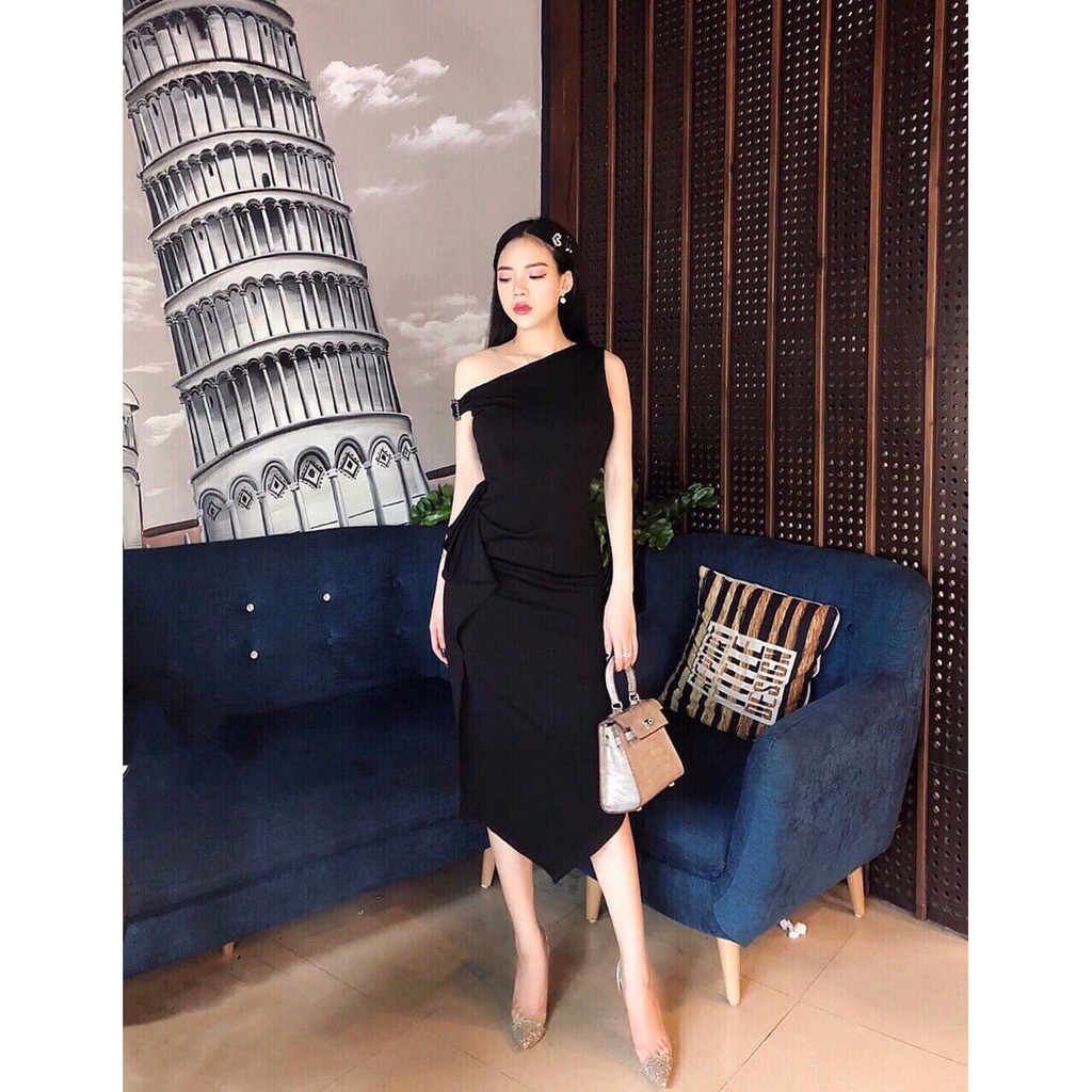 Đầm body lệch vai 1 bên kèm phụ kiện chất umi freesize