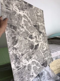 Xốp vân đá đen và vàng