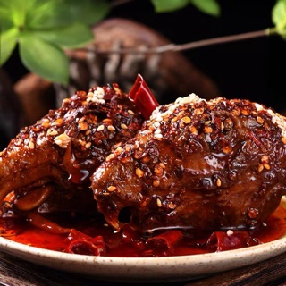 THỊT-ĐÙI-ĐẦU THỎ CAY