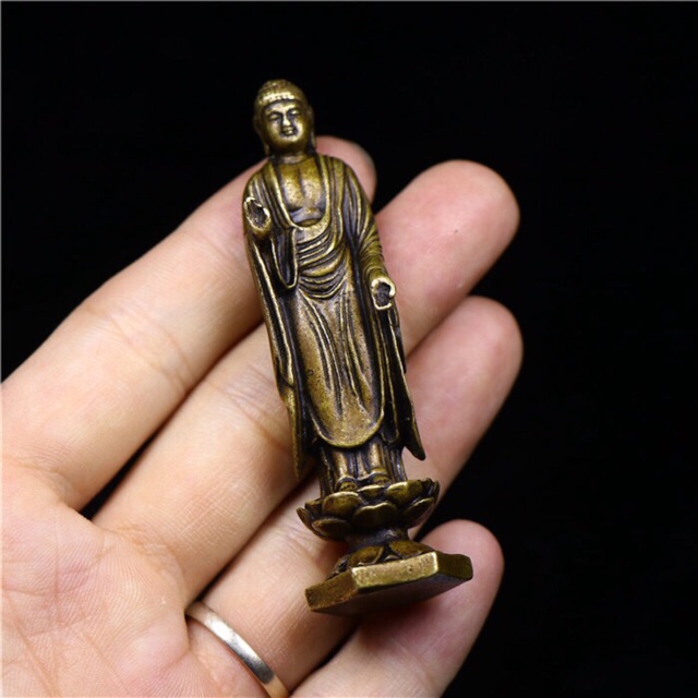 Tượng Tầu: Tôn Phật toạ đài Sen đồng vàng- chế tác: hun giả cổ-