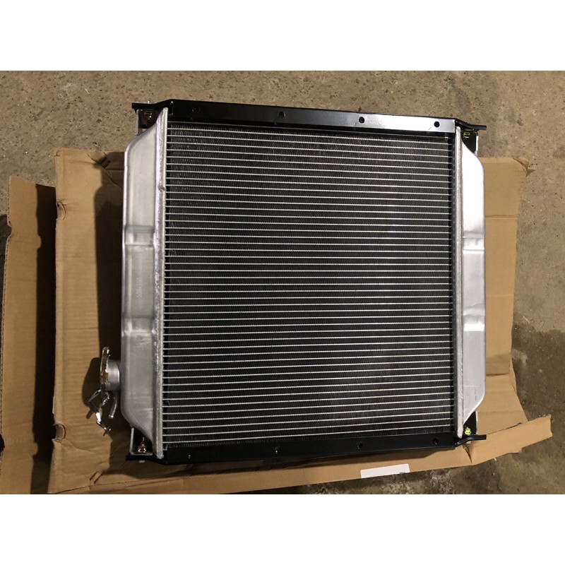 Sản phẩm gia đình làm: Combo 2 két nước 500*550 rin cút nước trên lái dưới phụ thông số chi tiết trong phần mô tả