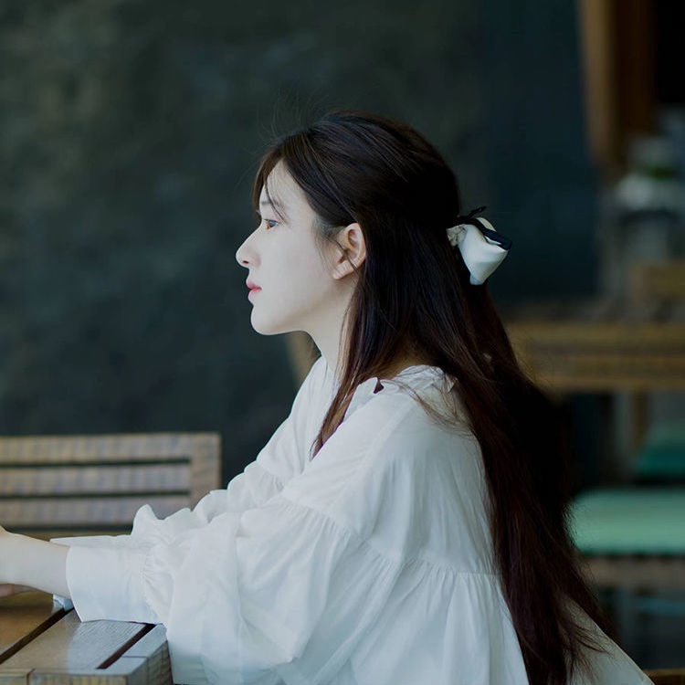 Dây Cột Tóc Đuôi Ngựa Thấp Màu Đen Thời Trang Mùa Hè