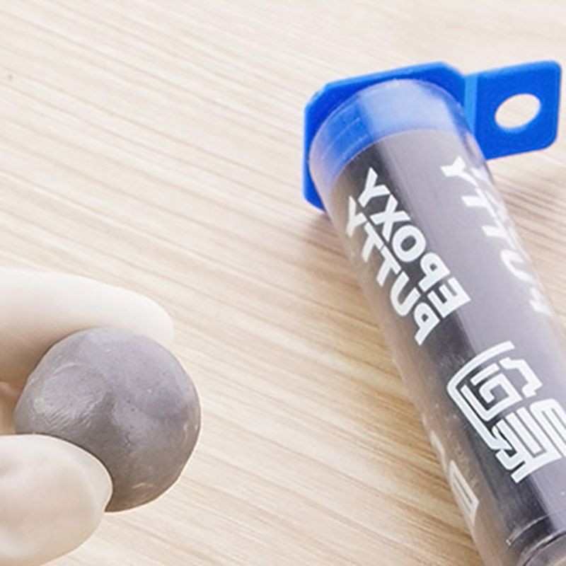 Keo epoxy putty hỗ trợ sửa chữa hệ thống ống nước/ đường ống bằng silicon
