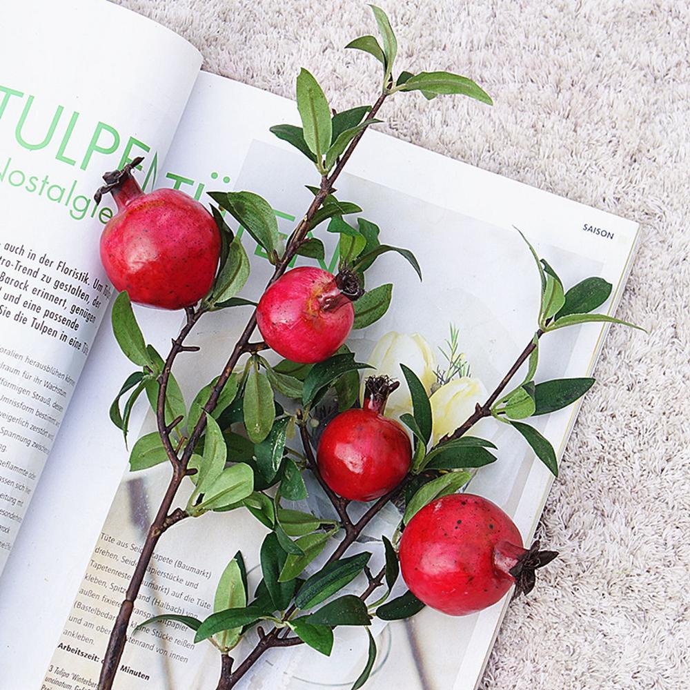 Nhánh Berry Giả Màu Đỏ Dùng Trang Trí Nhà Cửa