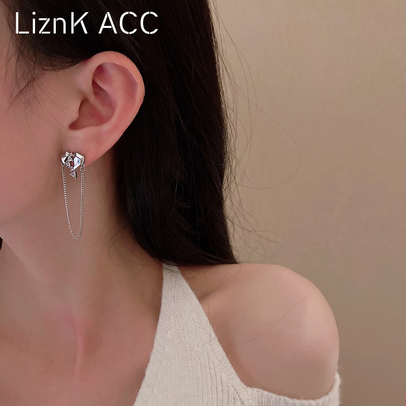 Khuyên Tai Thép Không Đối Xứng Đính Đá Zircon Phong Cách Hàn Quốc S925