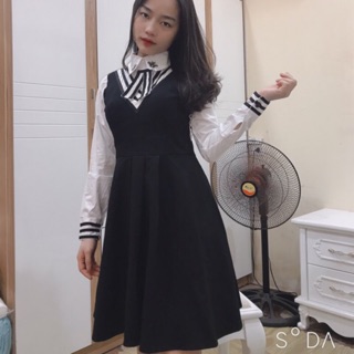 Váy thiết kế