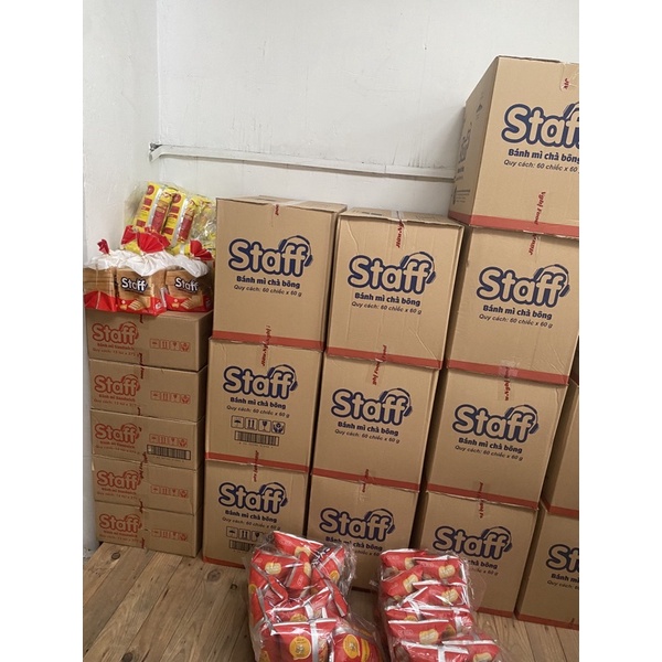 Từ Thiện thùng bánh staff x60
