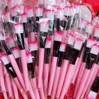 Combo 100 cọ quét mặt nạ cán hồng (1.5k/ cây) _rẻ nhất shopee.