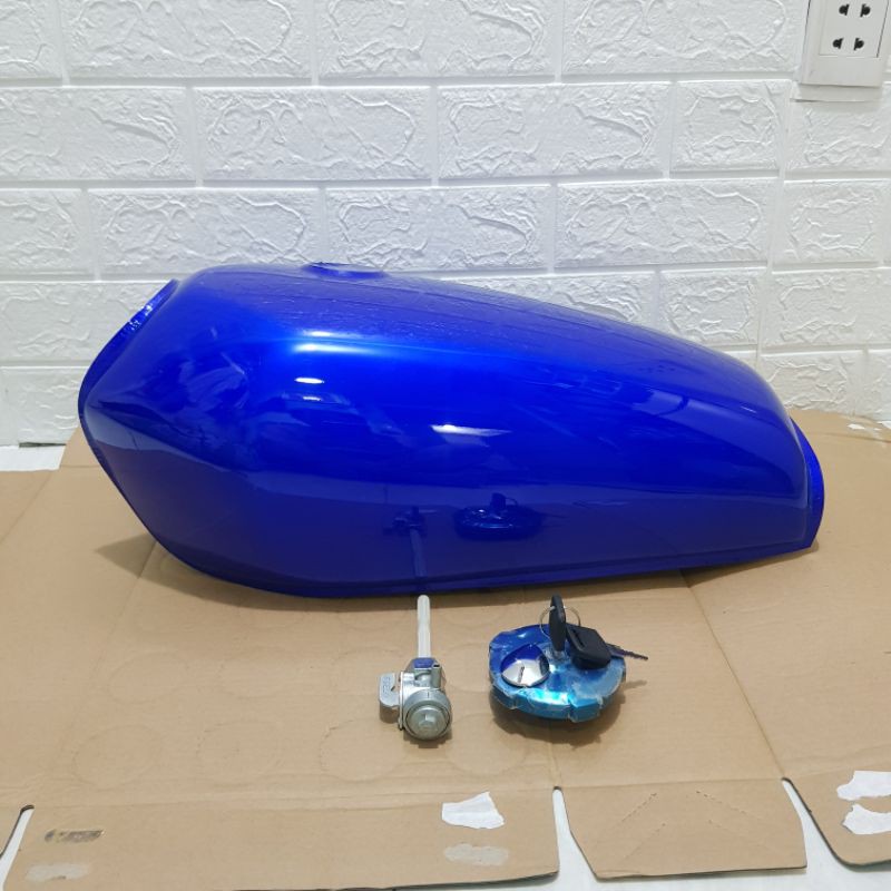 Bình xăng xe 67.  CL50 màu bạc. . CG 125. TRIPUM. WIN.  môtô các loại