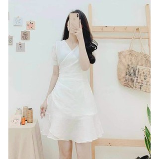 váy cổ chéo xếp ly đính ngọc