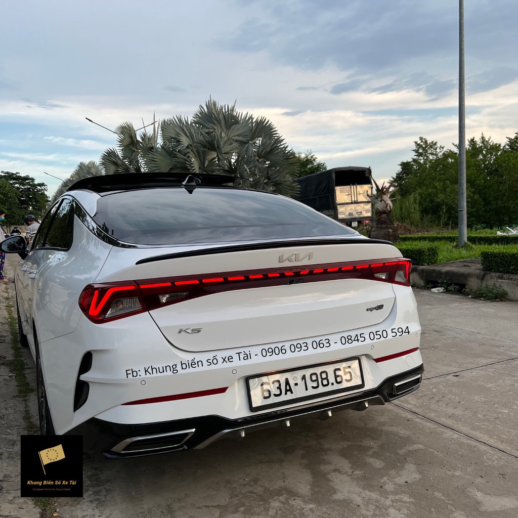 Khung biển số dài xe ô tô Châu Âu Wurth phiên bản cho biển dài form mới.