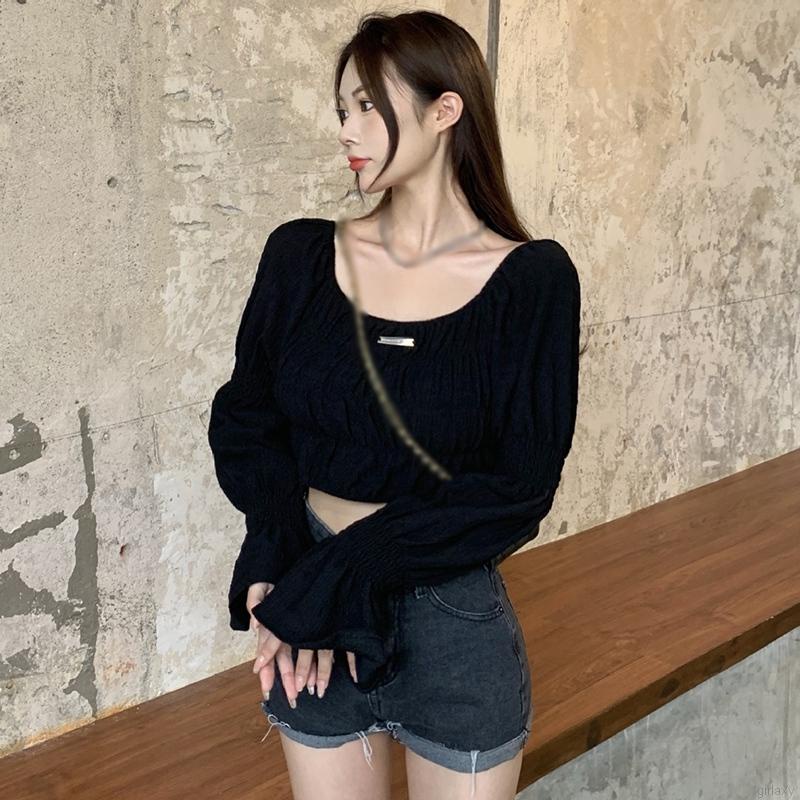 Áo croptop trễ vai tay dài phong cách thời trang Hàn Quốc dành cho bạn nữ