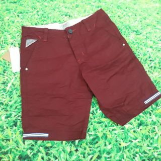 Quần short lửng kaki bé trai