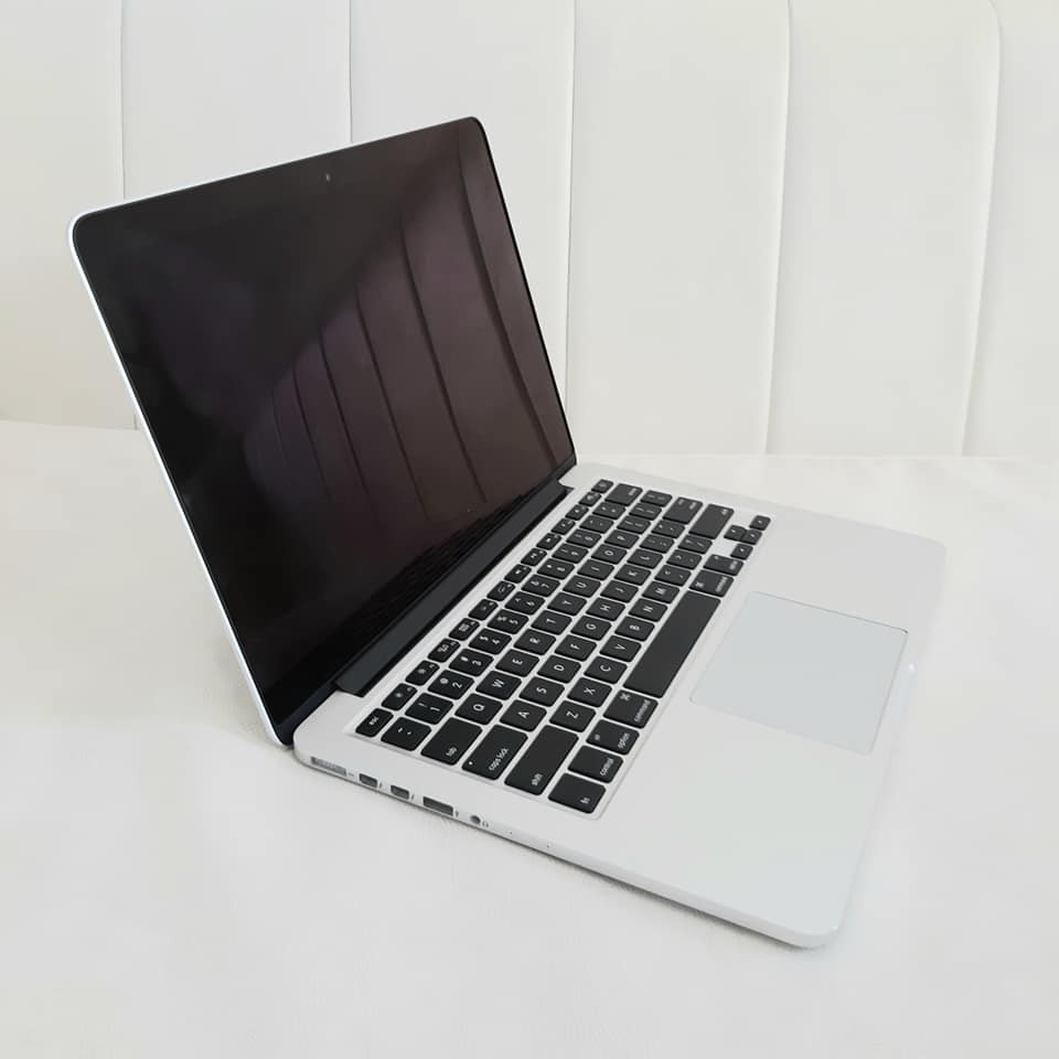 (HÀNG HOT), MACBOOK PRO MF840 2015 I5 2.7GHZ/ RAM 8GB/ SSD 256GB/ 13.3INCH RETINA 2K (bảo hành 6 tháng)