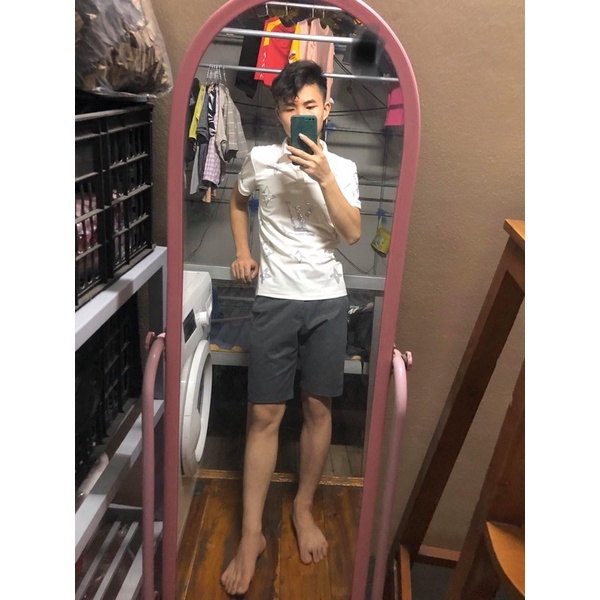 Bán lấy tiền ăn lẩu