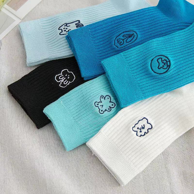 Vớ Xanh Mint Thêu Họa Tiết Dễ Thương - Tất Cao Cổ Xanh Mint Trend