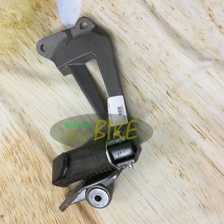 Gác để chân sau xe Sirius - Jupiter Báng để chân sau xe Jupiter - Sirius
