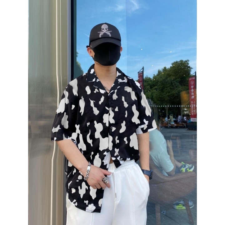 Áo sơ mi nam nữ unisex họa tiết bò sữa ngắn tay cổ bẻ 20UP form rộng 50-85kg 100% lụa cao cấp nhẹ thoáng mát không nhăn | BigBuy360 - bigbuy360.vn