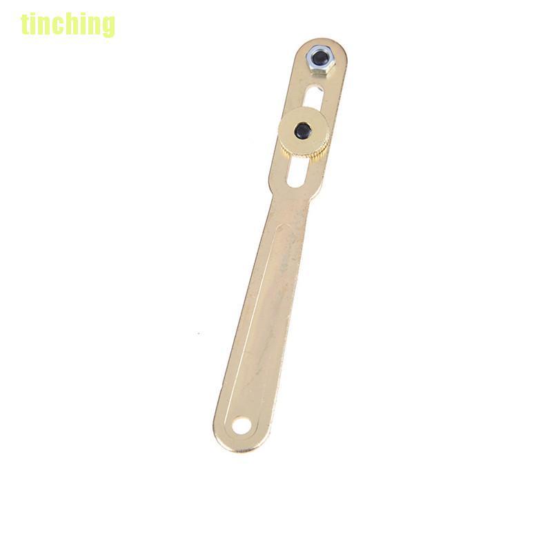 1 Đồng Hồ Điều Chỉnh Được Lưng