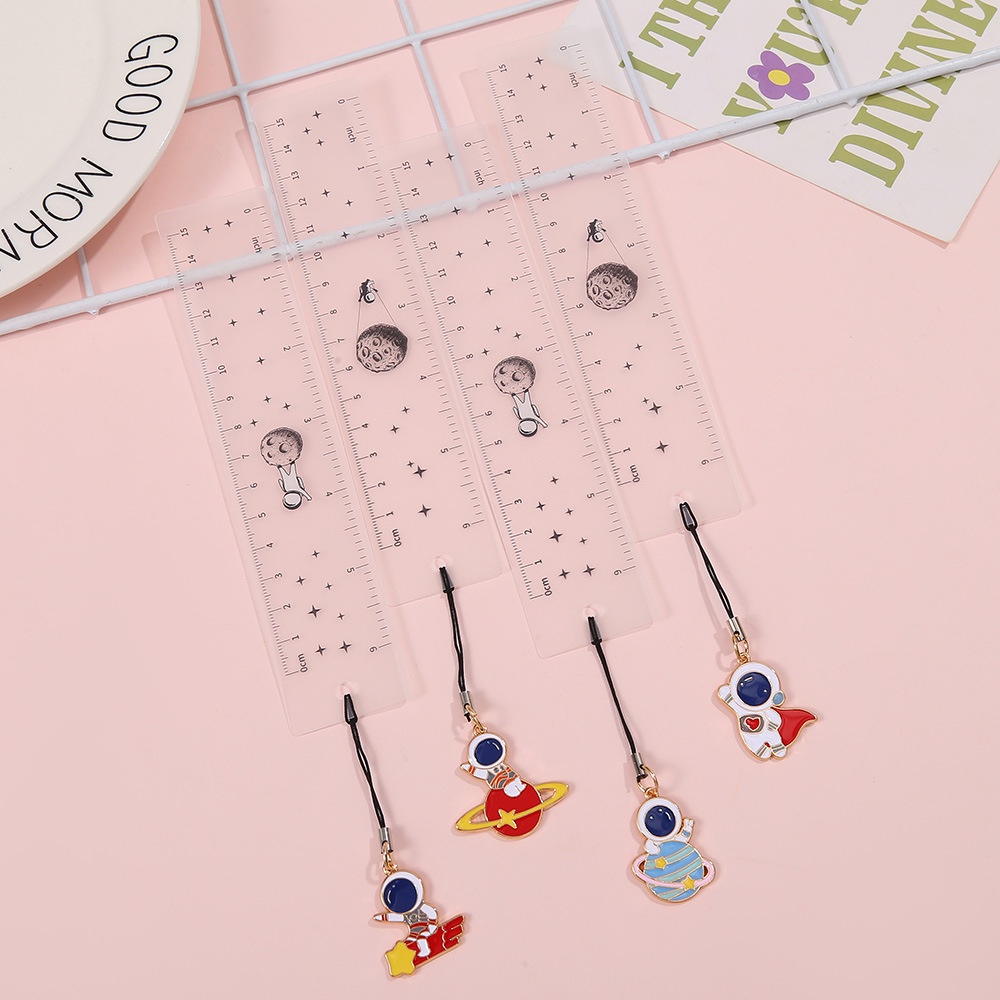 1 Thước Đánh Dấu Sách Trong Suốt Họa Tiết Phi Hành Gia Hoạt Hình Sáng Tạo