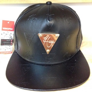 Mũ snapback Hater đen