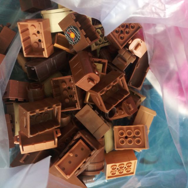Phụ kiện non lego.20 cái 30k nha các bạn.😅😅😅😅