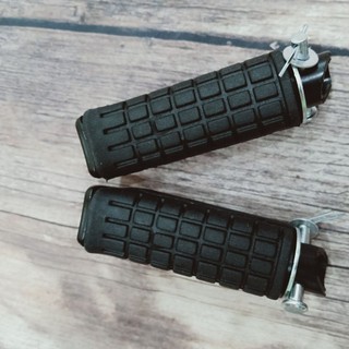 Gác chân xe máy AIRBLADE các đời - A393