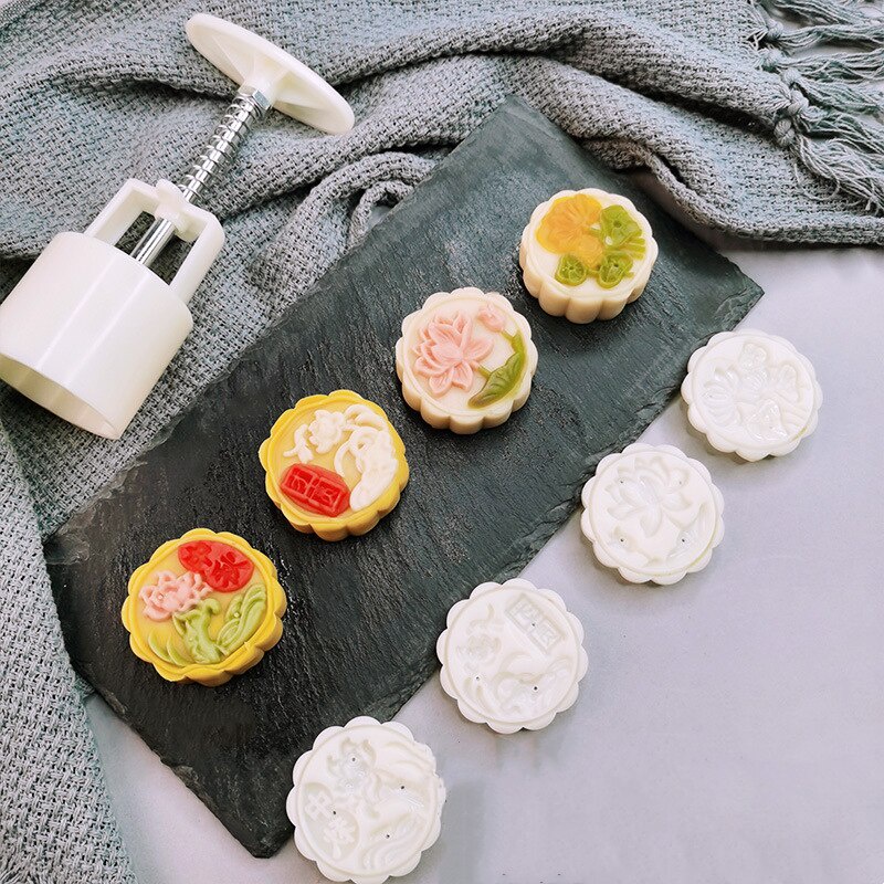 Khuôn Làm Bánh Trung Thu Dạng Nén 50g Hình Động Vật Hoạt Hình