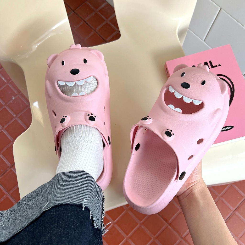 có hàng sẵn Dép Nữ Lê Đục Lỗ Chống Trượt In Hình Gấu Hoạt Hình Dễ Thương Thời Trang Mùa Hè Dành Cho Bạn Nữ TTH086