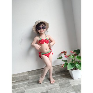 Bikini đi biển cho bé yêu hình qua dâu xinh - Dương liễu handmade