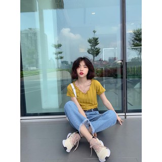 Crop tay ngắn cuốn biên