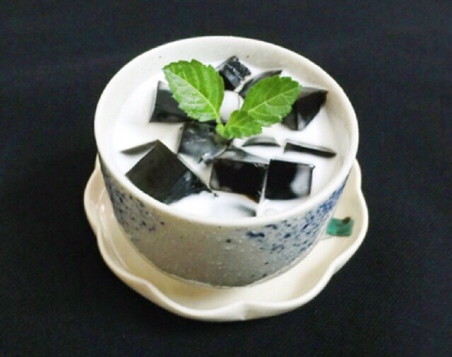 Bột sương sáo Thuận Phát 50g làm thạch ngon (tặng dầu chuối) | BigBuy360 - bigbuy360.vn