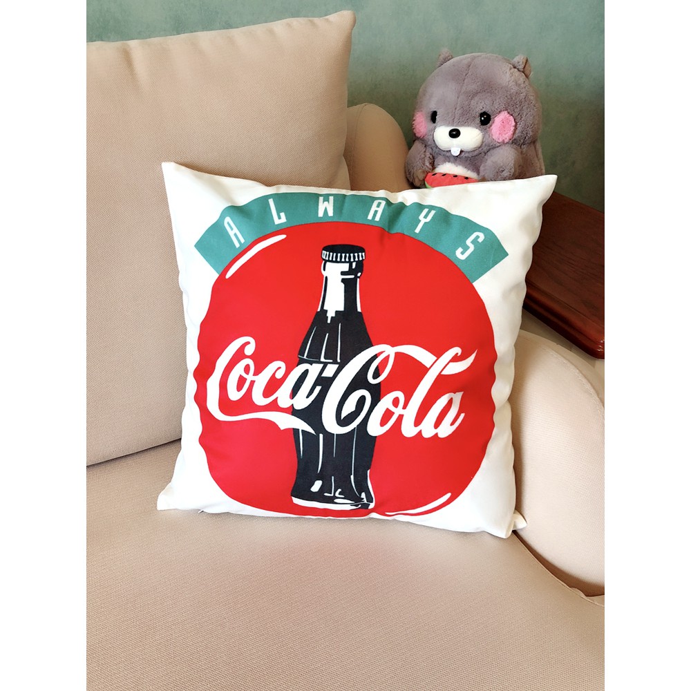 Coca Cola Gối Ôm Hình Chai Coca Cola Độc Đáo