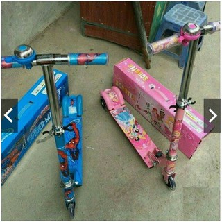 Xe trượt Scooter - Có phanh hãm + 3 bánh phát sáng + chuông