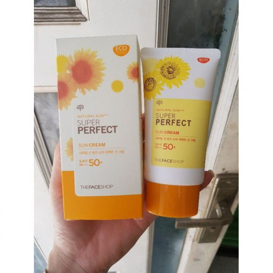 ( Mypham35 ) KEM CHỐNG NẮNG HÓA CÚC Chống Nắng Dưỡng Da Cho Da Độ Ẩm Cần Thiết Và Chăm Sóc Da Suốt Cả Ngày | BigBuy360 - bigbuy360.vn