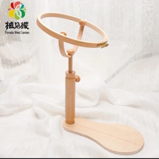 Khung thêu gỗ 360 độ đk 28cm có giá đỡ