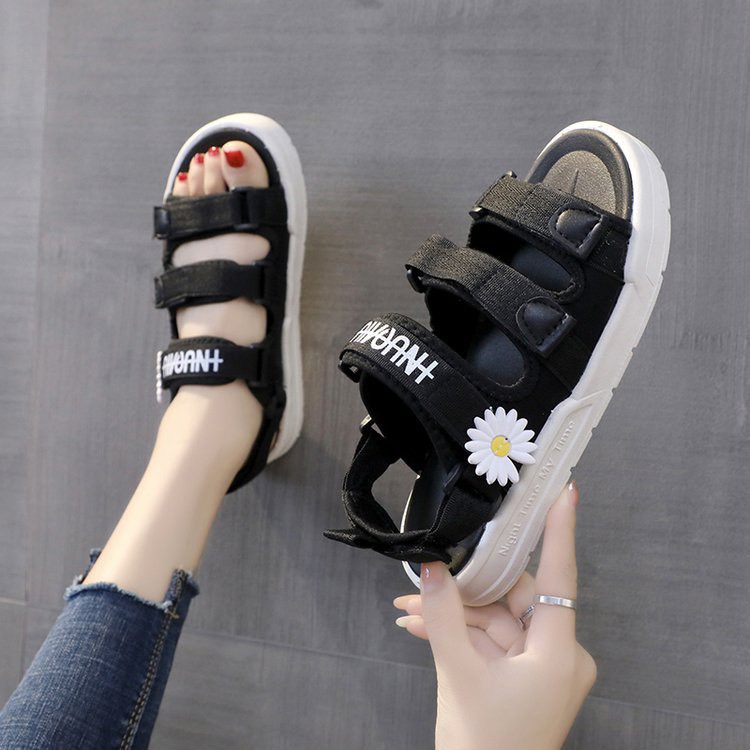 Sandal nữ Hoa Cúc Fiting 3 Quai Hậu Học Sinh Nữ Giá Rẻ