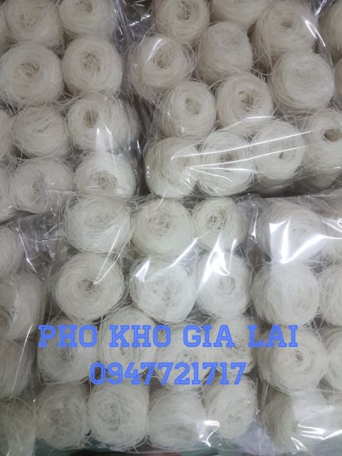 1 KG PHỞ KHÔ GIA LAI - CHÁNH GỐC - DẠNG CUỘN | BigBuy360 - bigbuy360.vn