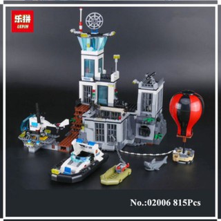 Bộ xếp hình Lego Lepin 02006 - Nhà Tù Trên Đảo Và Cuộc Tẩu Thoát