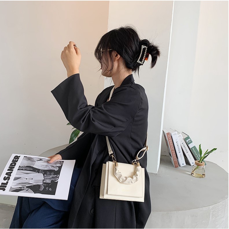 Túi xách nữ đeo chéo dáng vuông chất da mềm mịn phong cách Hàn Quốc Capucha T183