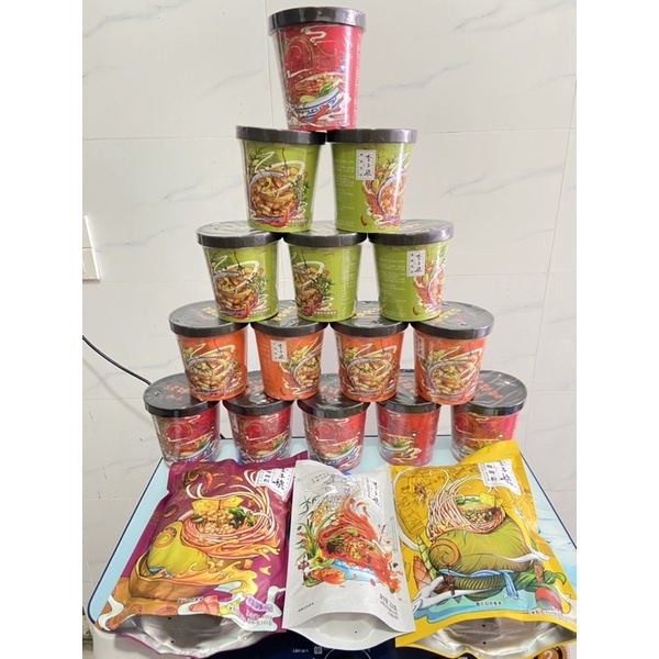 Mì trộn dầu cay ăn liền Lý Tử Thất , Mì hộp ăn liền 140gr | BigBuy360 - bigbuy360.vn