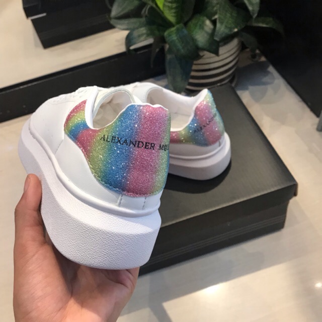 giày Mcqueen cầu vồng nữ