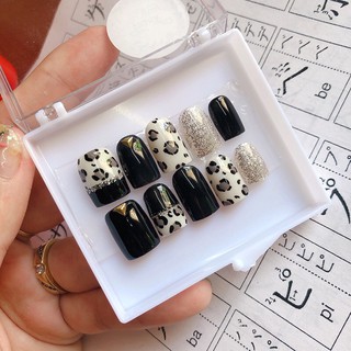 Móng giả thiết kế nailbox hoạ tiết da báo