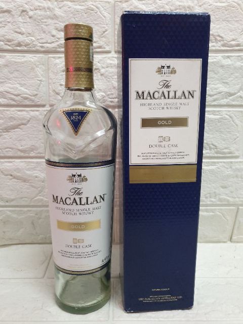 Vỏ chai rượu ngoại Macalan Gold  dùng cho trang trí nhà cửa quầy bar phòng trà phòng khách.tủ kệ giá quầy hàng trang trí