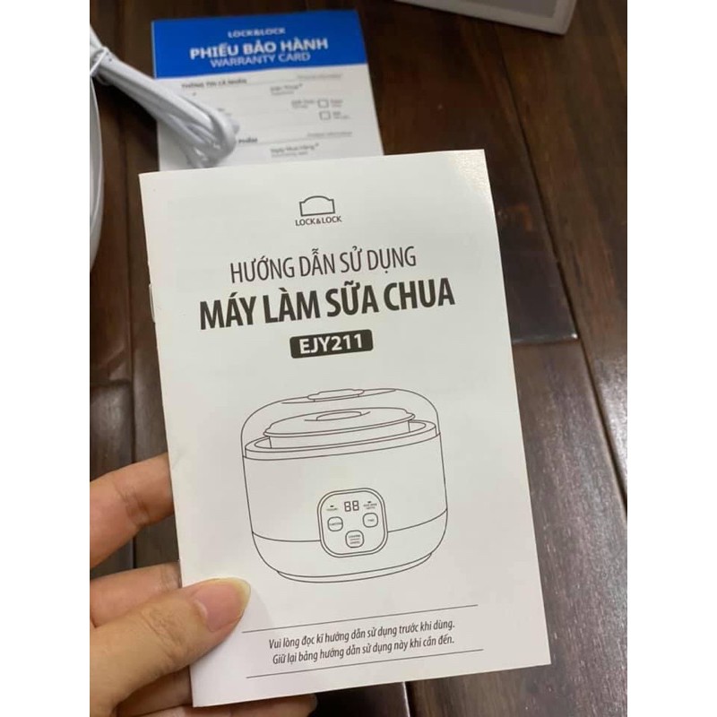 Máy làm sữa chua Locknlock