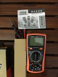 Đồng hồ vạn năng Victor  VC890C+ màn LCD tặng kèm pin