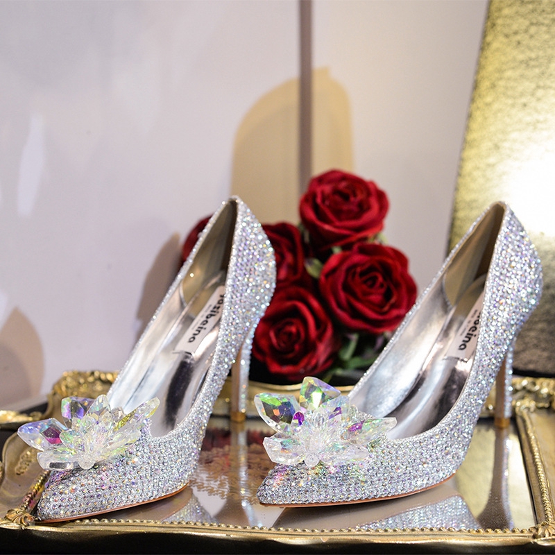 Giày Cao Gót Mũi Nhọn Phong Cách Công Chúa Lọ Lem Thời Trang 2020 | BigBuy360 - bigbuy360.vn