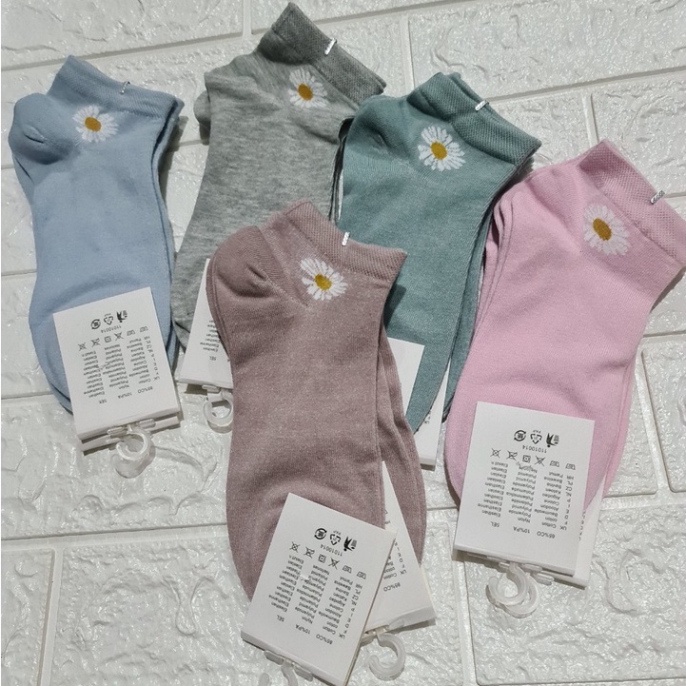 Set 10 Tất Hoa Cúc Trộn Màu (Loại Mới)