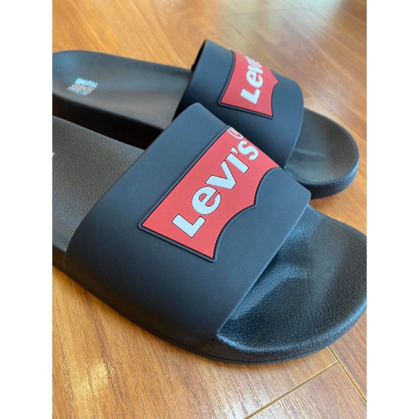 Dép Le.vi's