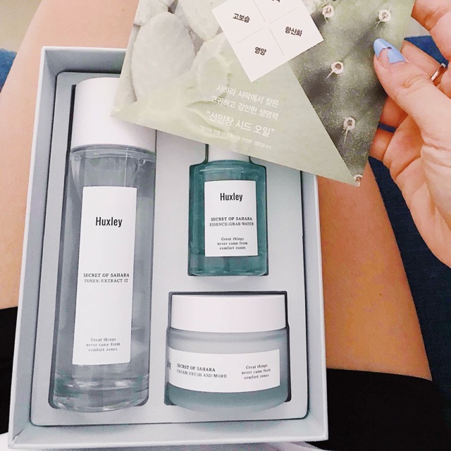 set dưỡng da Huxley xanh